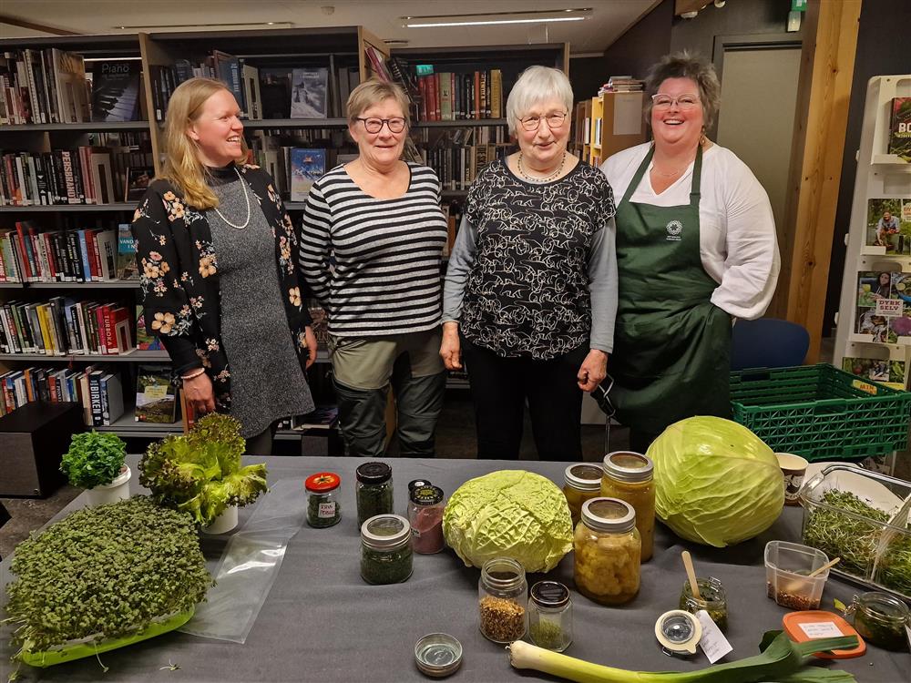 Bilete av fem matentusiastar - Klikk for stort bilde